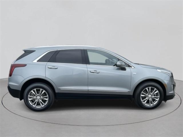 used 2023 Cadillac XT5 car, priced at $27,997