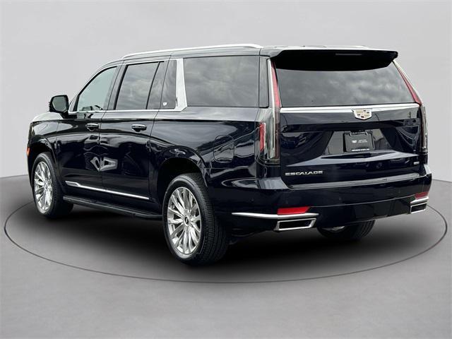 used 2024 Cadillac Escalade ESV car, priced at $88,998