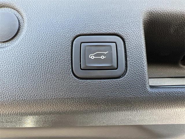 used 2022 Chevrolet Equinox car, priced at $19,998