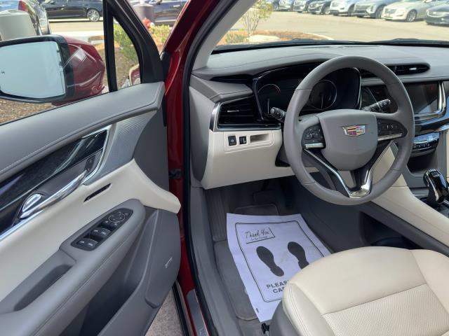 used 2023 Cadillac XT6 car, priced at $45,990