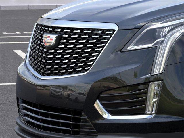 new 2025 Cadillac XT5 car, priced at $44,484
