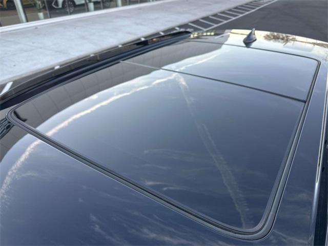 used 2023 Cadillac XT4 car, priced at $29,990