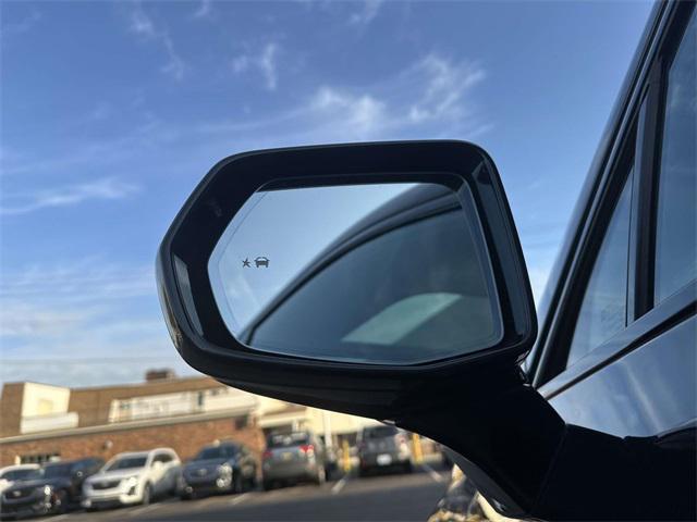 used 2023 Cadillac XT4 car, priced at $29,990