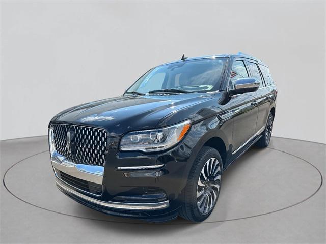 used 2022 Lincoln Navigator car, priced at $69,996
