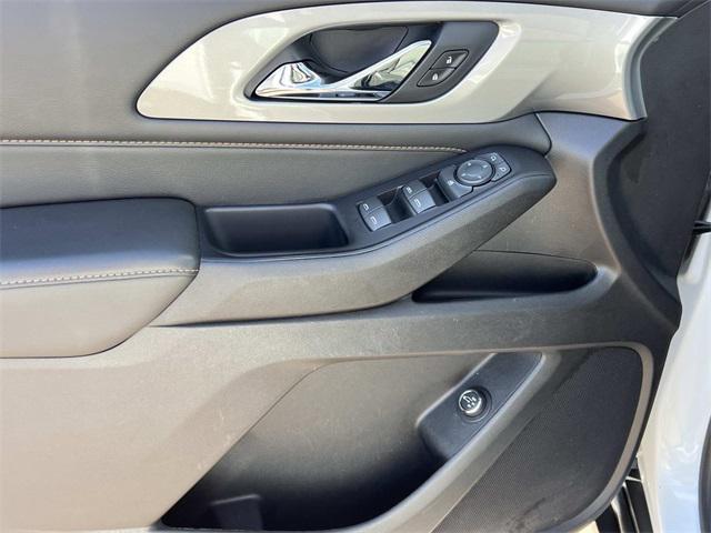used 2019 Chevrolet Traverse car, priced at $17,673