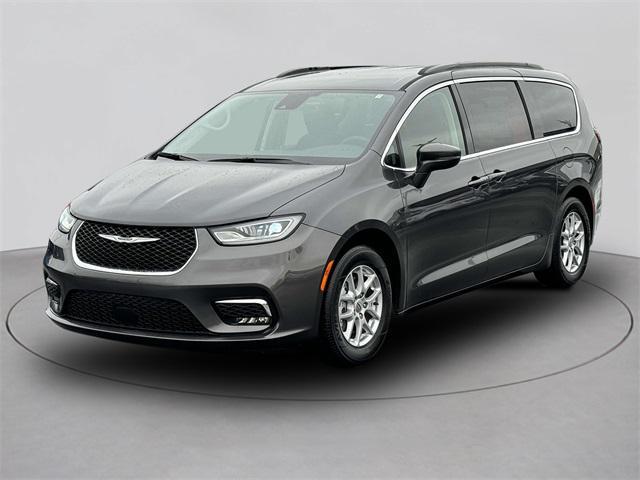 used 2022 Chrysler Pacifica car, priced at $29,998