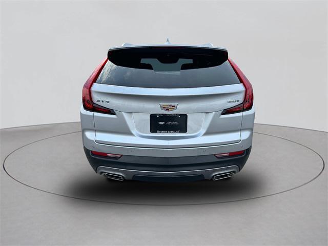 used 2022 Cadillac XT4 car, priced at $28,998