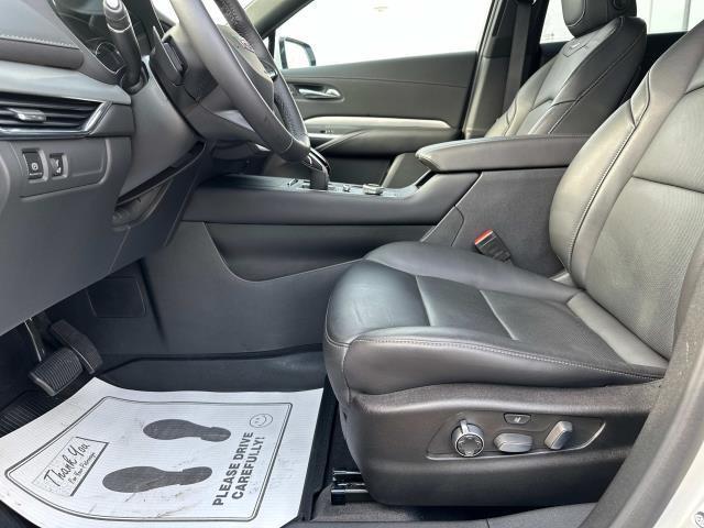 used 2022 Cadillac XT4 car, priced at $28,998