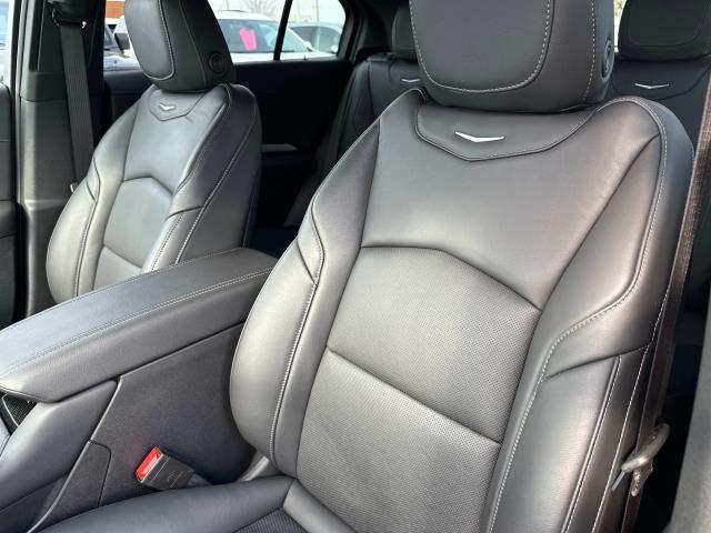 used 2022 Cadillac XT4 car, priced at $28,998
