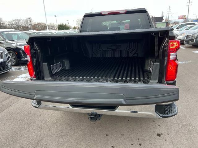 used 2022 Chevrolet Silverado 1500 car, priced at $31,990