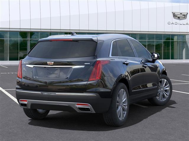 new 2025 Cadillac XT5 car, priced at $49,043