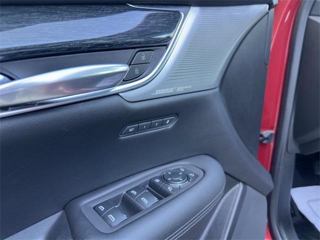 used 2022 Cadillac XT5 car, priced at $33,898