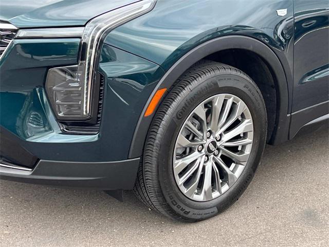 used 2024 Cadillac XT4 car, priced at $36,996