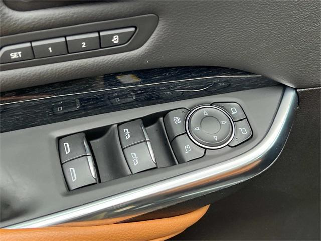 used 2024 Cadillac XT4 car, priced at $36,996