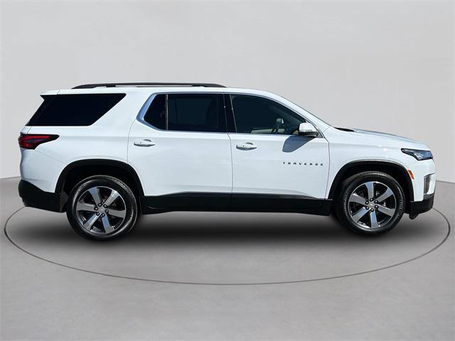 used 2022 Chevrolet Traverse car, priced at $34,993