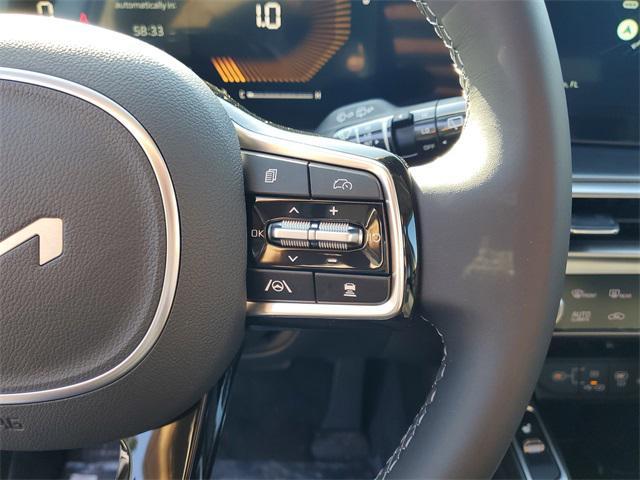 new 2025 Kia Sorento car, priced at $33,110