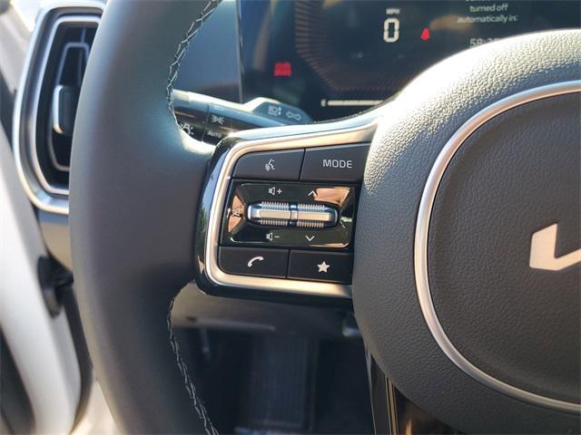 new 2025 Kia Sorento car, priced at $33,110