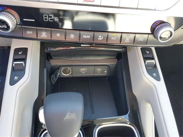 new 2025 Kia Telluride car, priced at $40,273