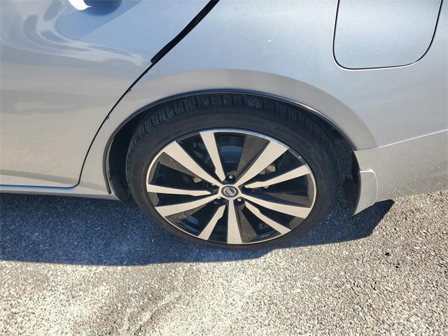 used 2021 Nissan Altima car, priced at $15,500