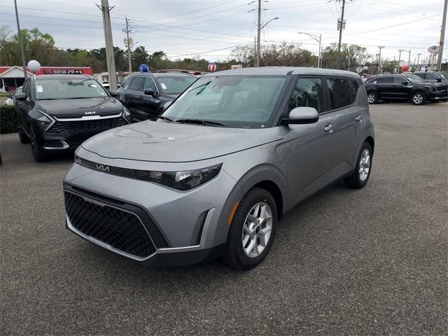 new 2025 Kia Soul car, priced at $21,977