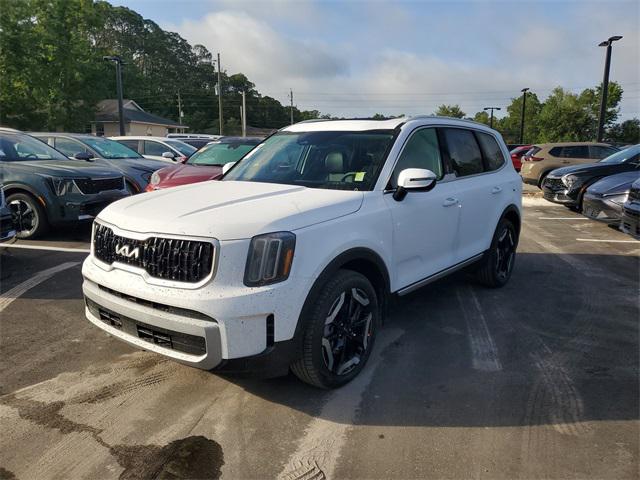 new 2025 Kia Telluride car, priced at $42,298