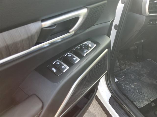 new 2025 Kia Telluride car, priced at $42,298