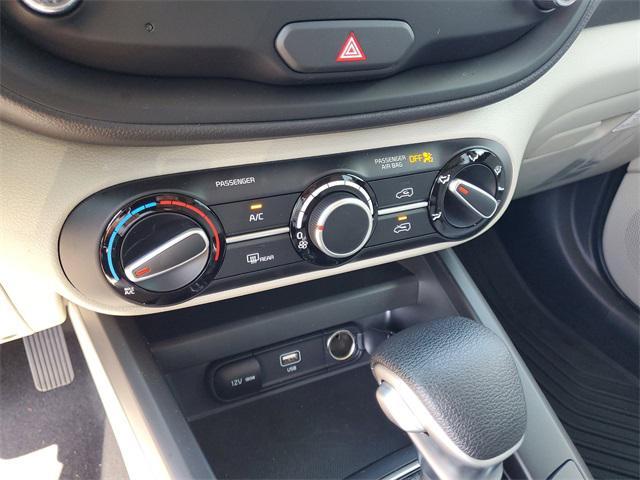 new 2025 Kia Soul car, priced at $19,471