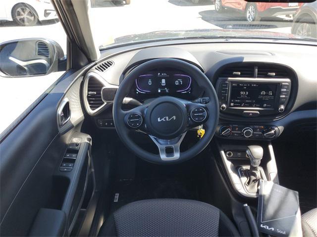 new 2025 Kia Soul car, priced at $19,911
