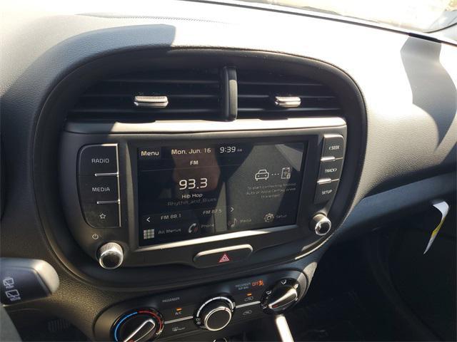 new 2025 Kia Soul car, priced at $19,911