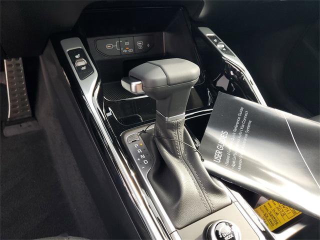 new 2025 Kia Sorento car, priced at $37,832
