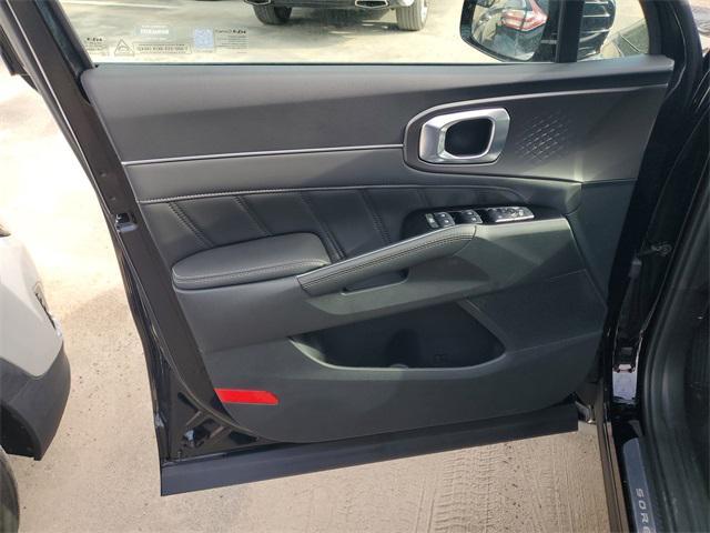 new 2025 Kia Sorento car, priced at $37,832