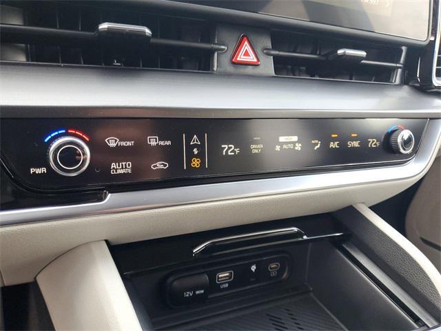 new 2025 Kia Sportage Hybrid car, priced at $32,028