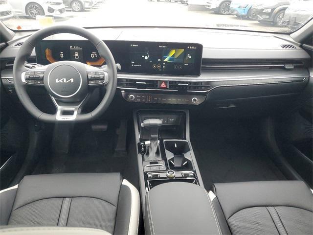 new 2025 Kia K5 car, priced at $26,002