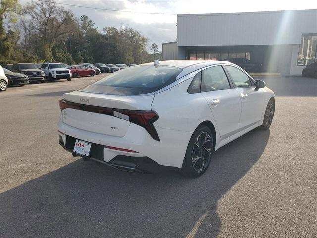 new 2025 Kia K5 car, priced at $26,002