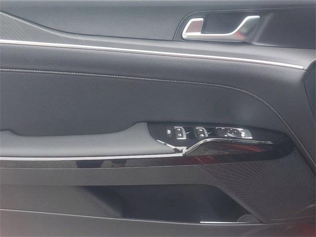 new 2025 Kia K5 car, priced at $26,002