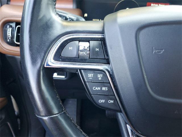 used 2022 Lincoln Nautilus car, priced at $35,900