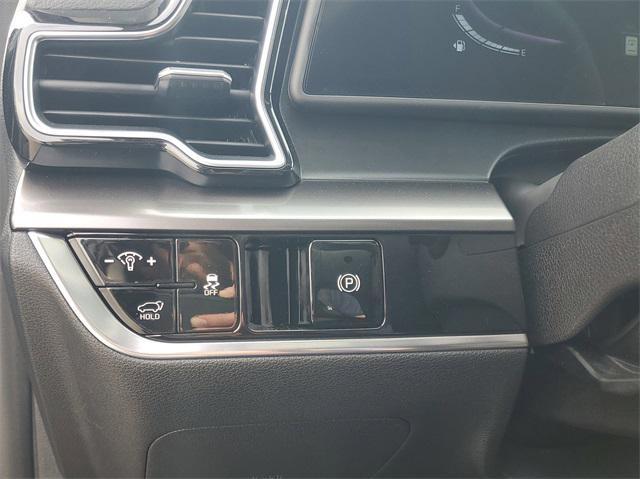 new 2025 Kia Sportage car, priced at $29,962