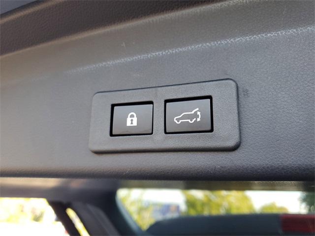 used 2024 Subaru Ascent car, priced at $31,900