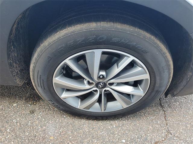 used 2019 Hyundai Santa Fe car, priced at $14,980