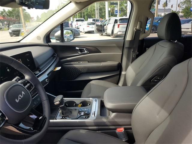 new 2026 Kia Carnival car, priced at $50,121