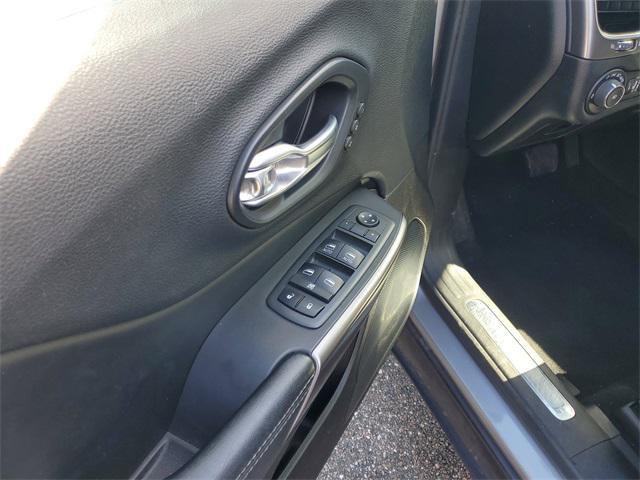 used 2020 Jeep Cherokee car, priced at $16,980