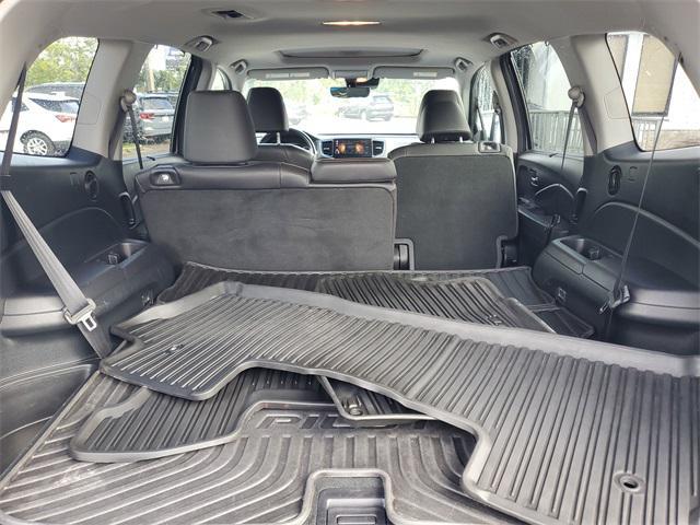 used 2022 Honda Pilot car, priced at $22,500