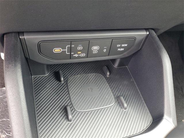new 2025 Kia K4 car, priced at $25,364