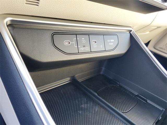 new 2025 Kia Carnival car, priced at $49,806