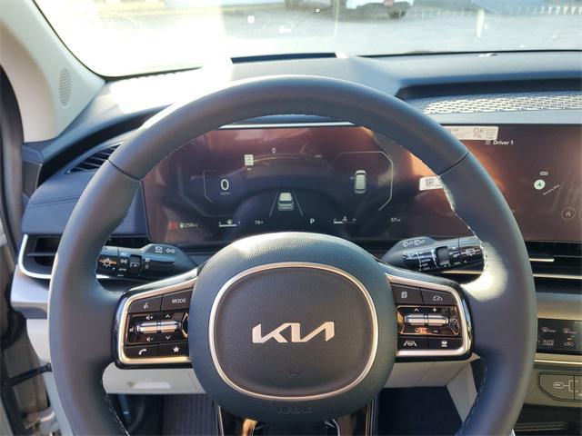 new 2025 Kia Carnival car, priced at $49,806