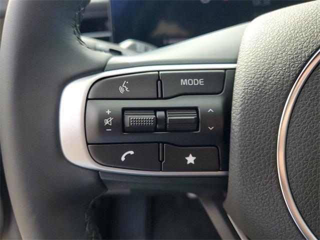 new 2025 Kia K5 car, priced at $27,976