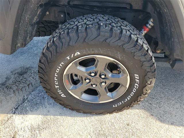 used 2020 Jeep Gladiator car, priced at $33,180