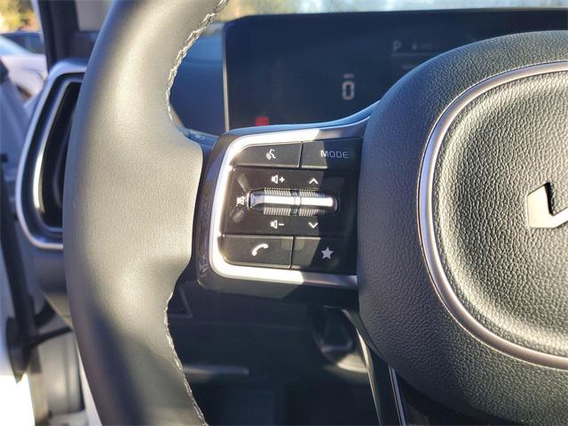 new 2025 Kia Sorento car, priced at $32,094
