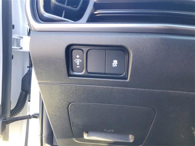 new 2025 Kia Sorento car, priced at $32,094