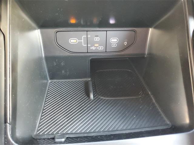 new 2025 Kia Sorento car, priced at $32,094